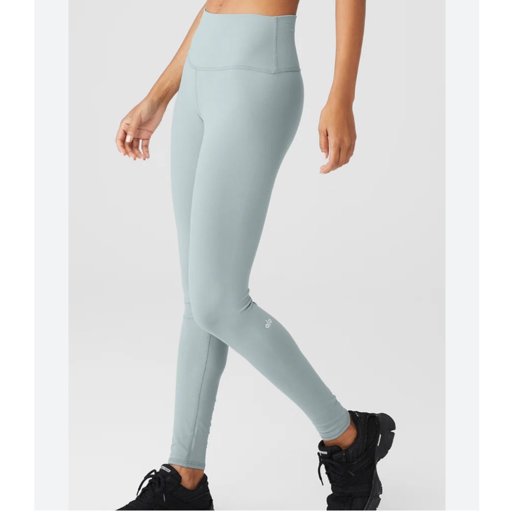 ALO High-Waist airbrush legging in cosmic grey